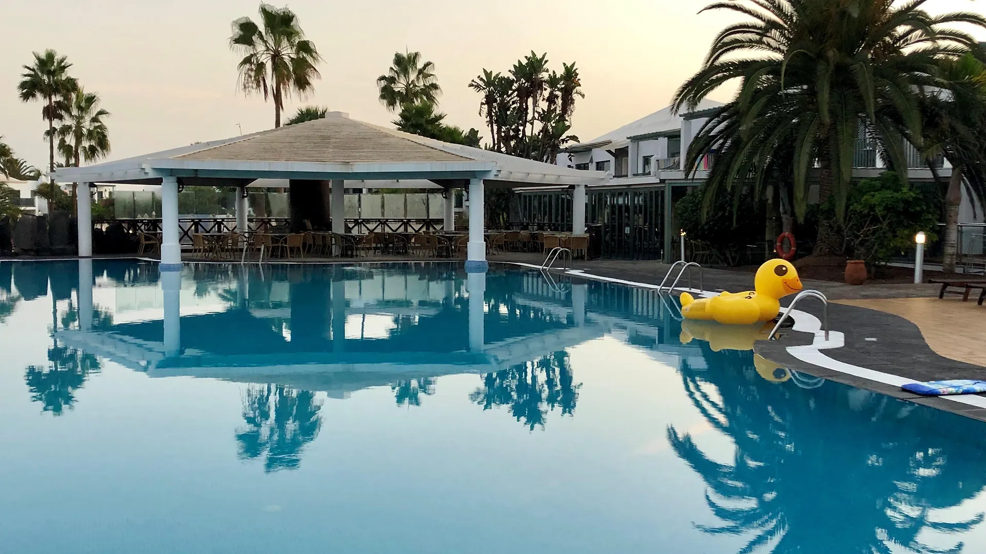 Apart-hotel Las Marismas De Corralejo